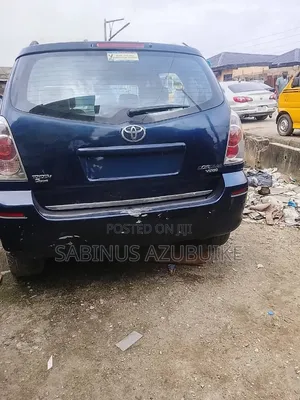 Toyota Corolla 2005 Blue