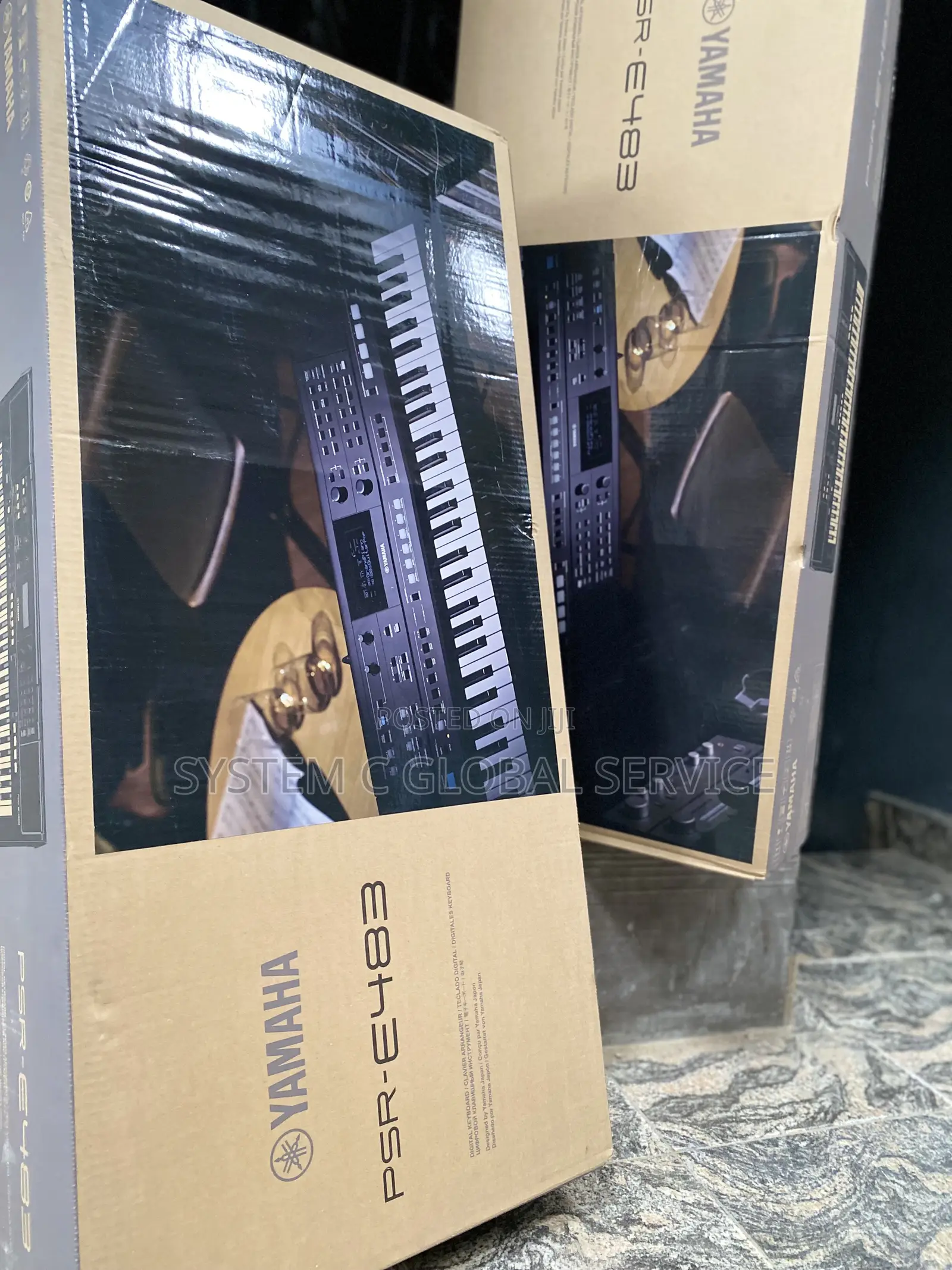 Yamaha Professional Keyboard Psr483