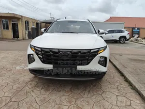 Hyundai Tucson 2023 White