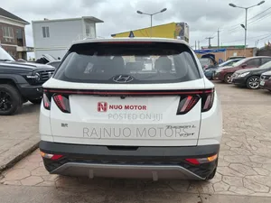Hyundai Tucson 2023 White
