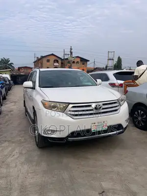 Toyota Highlander 2013 White