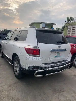 Toyota Highlander 2013 White