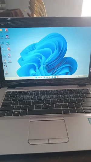 Laptop HP EliteBook 820 G3 8GB Intel Core i7 HDD 256GB