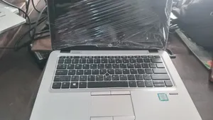 Laptop HP EliteBook 820 G3 8GB Intel Core i7 HDD 256GB