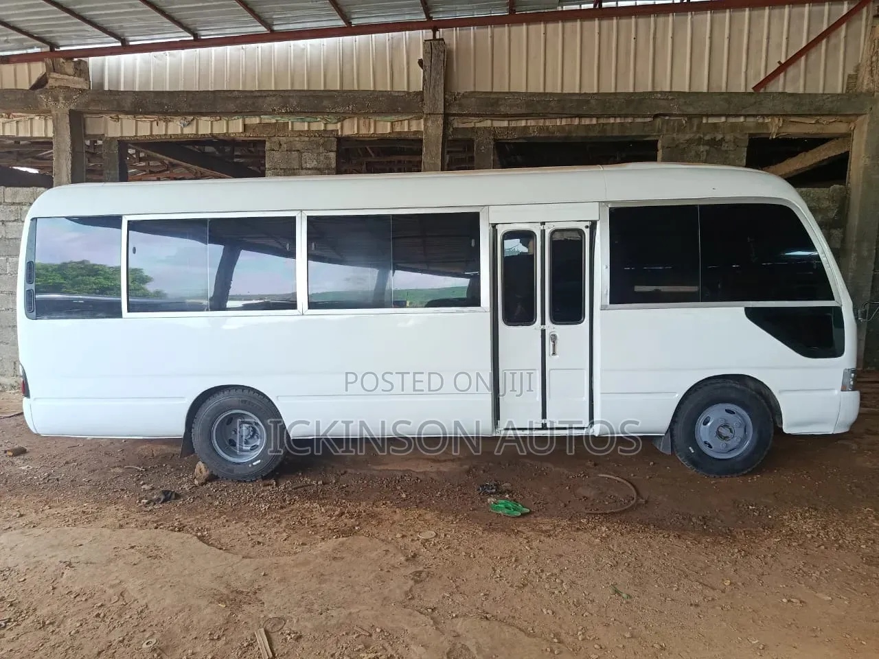 Toyota Coaster 2007 White