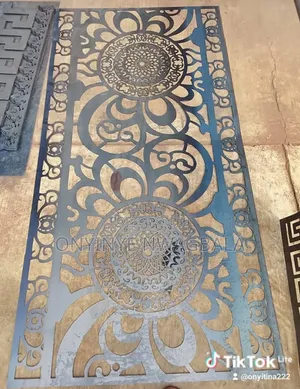 Laser Cut Design Pan