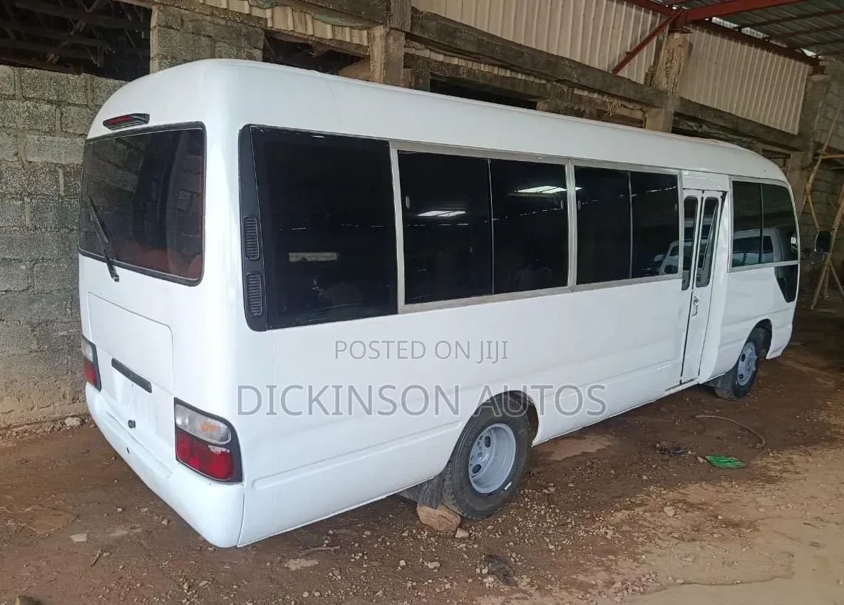 Toyota Coaster 2007 White