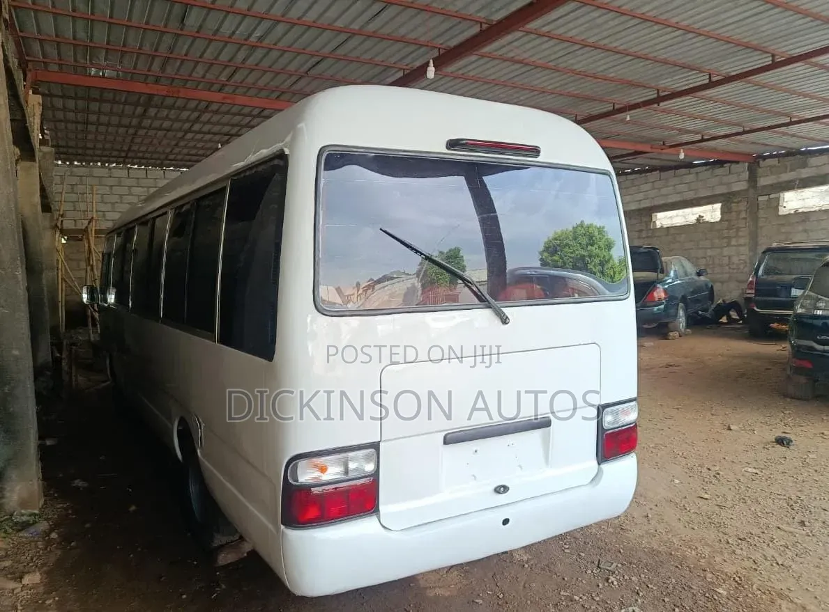 Toyota Coaster 2007 White