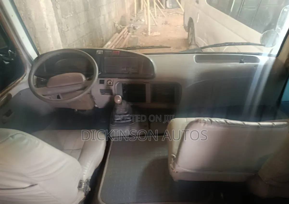 Toyota Coaster 2007 White