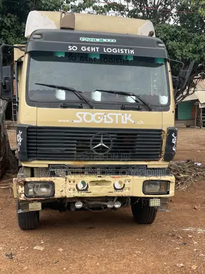Rugged Mercedes-Benz Haulage Truck – Buy Drive!