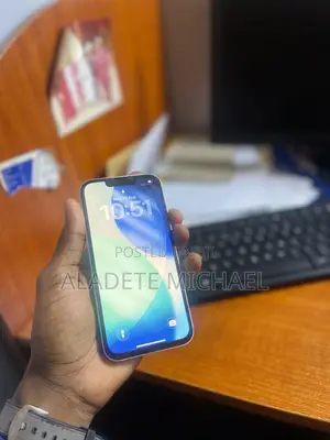 Apple iPhone 13 128 GB Pink