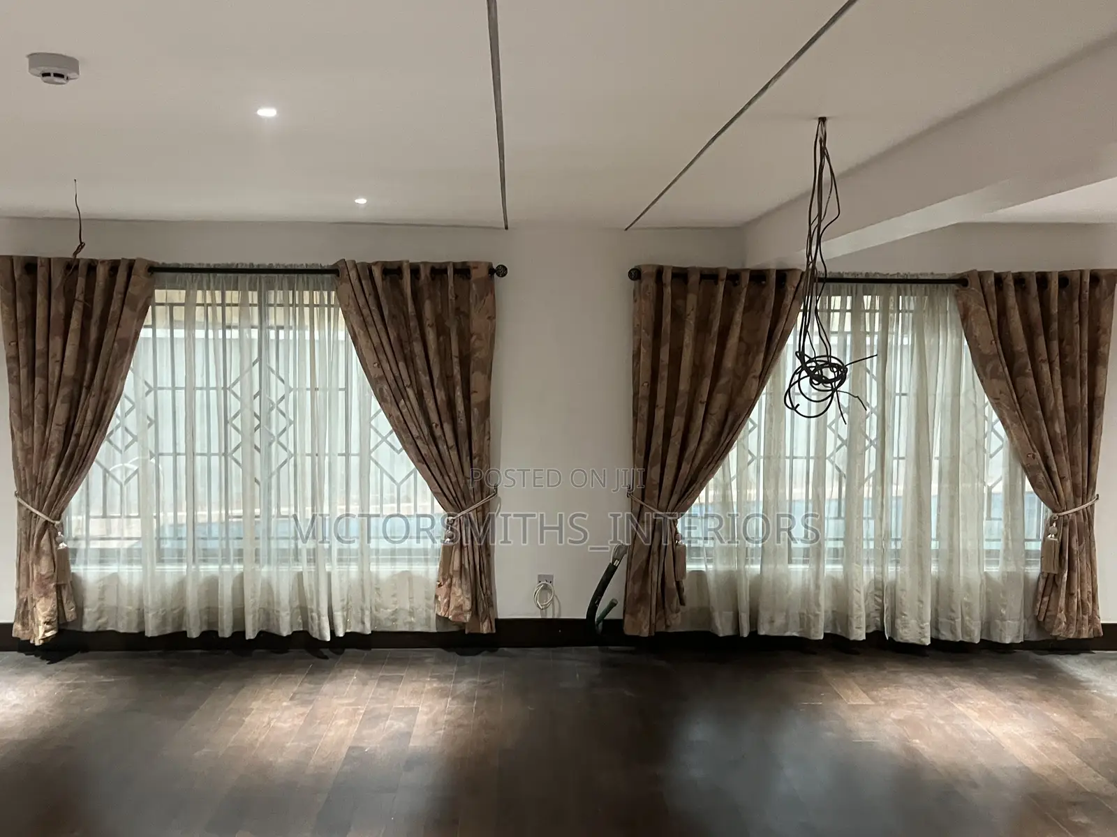 High Quality Automated Curtain Drape