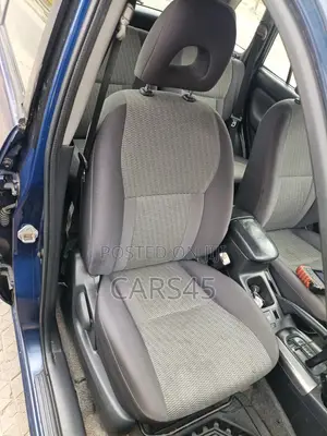 Toyota RAV4 2004 Blue