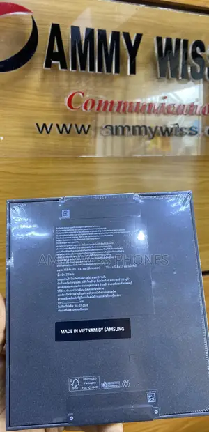 New Samsung Galaxy Z Fold8 Ultra 256 GB Green