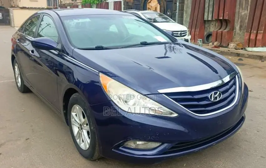Hyundai Sonata 2013 Blue