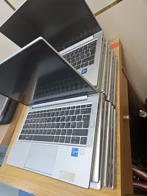 Laptop HP EliteBook 830 G8 16GB Intel Core i5 SSD 512GB