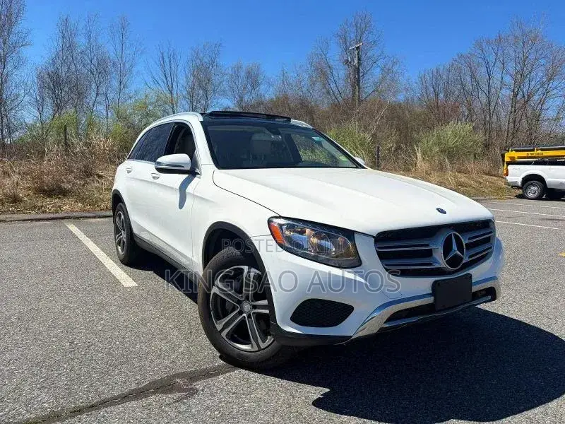 Mercedes-Benz GLC-Class 2017 White