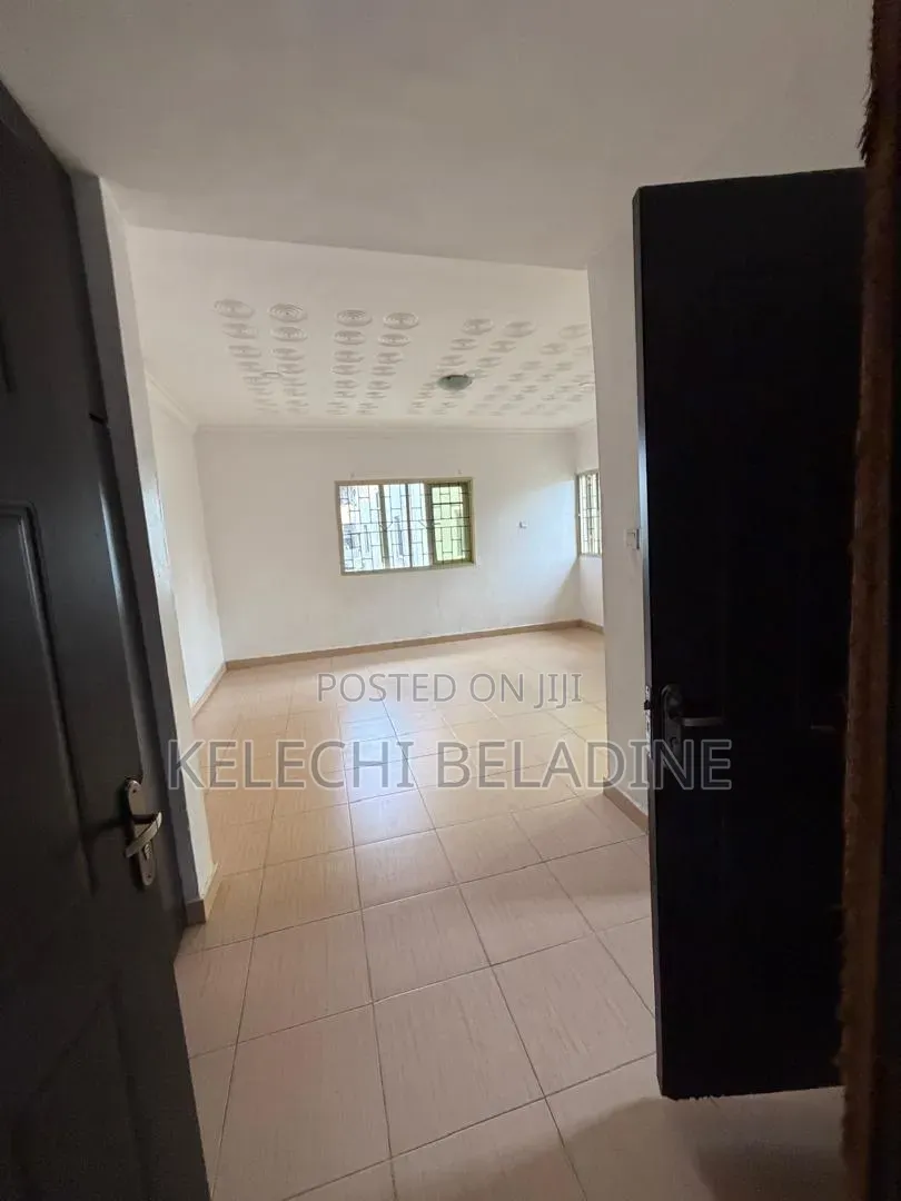4bdrm Duplex in Ago Palace for rent