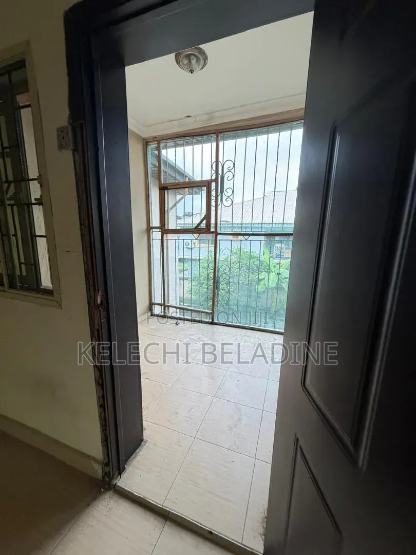 4bdrm Duplex in Ago Palace for rent