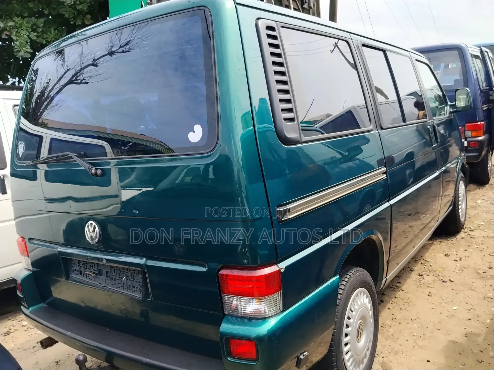 Volkswagen Transporter 2005 Green