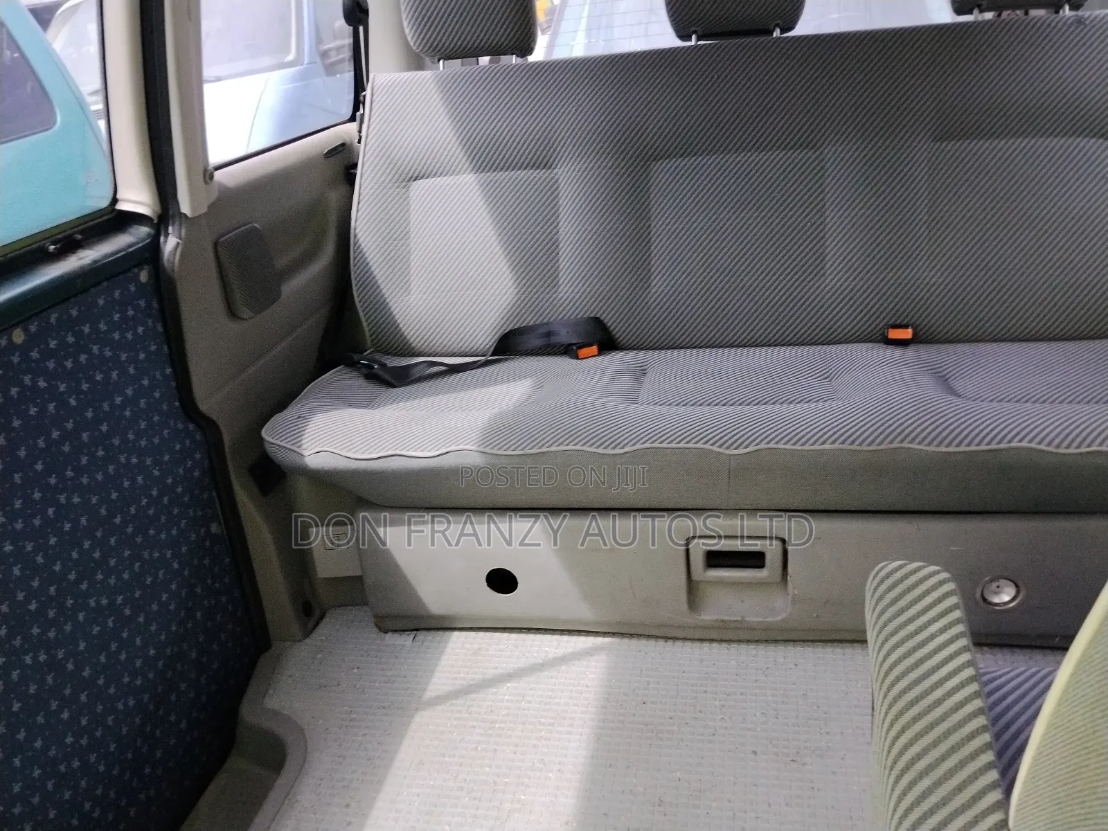 Volkswagen Transporter 2005 Green