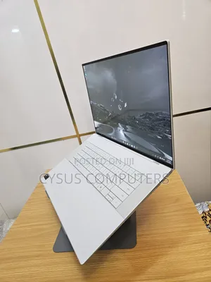 Laptop Dell XPS 16 9640 32GB Intel Core Ultra 9 SSD 1T