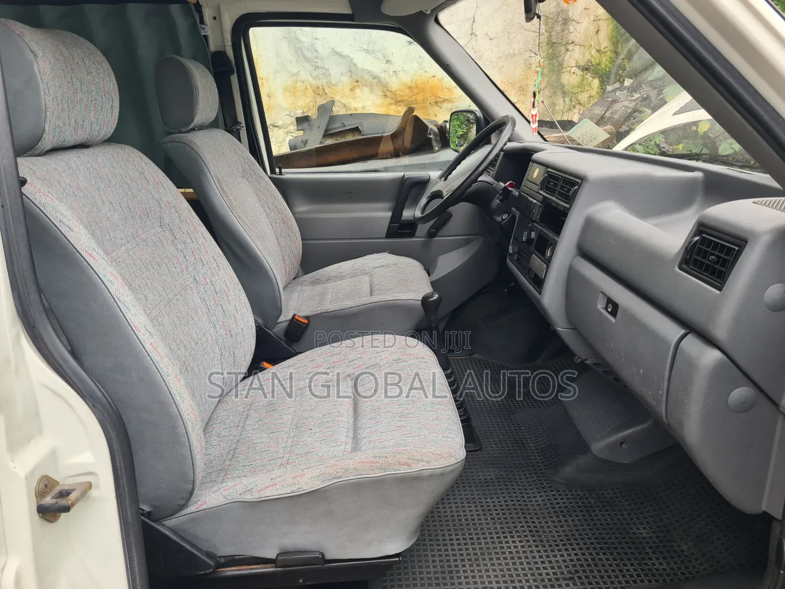 Volkswagen Transporter 2003 White