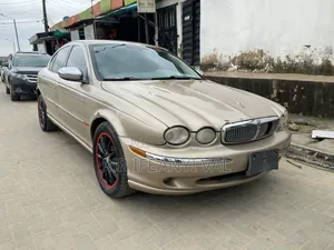 Jaguar X-Type 2007 Gold