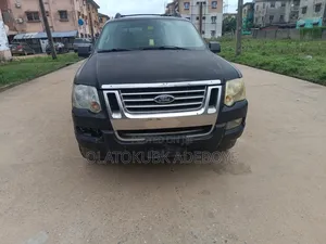 Ford Sport Trac 2007 Brown