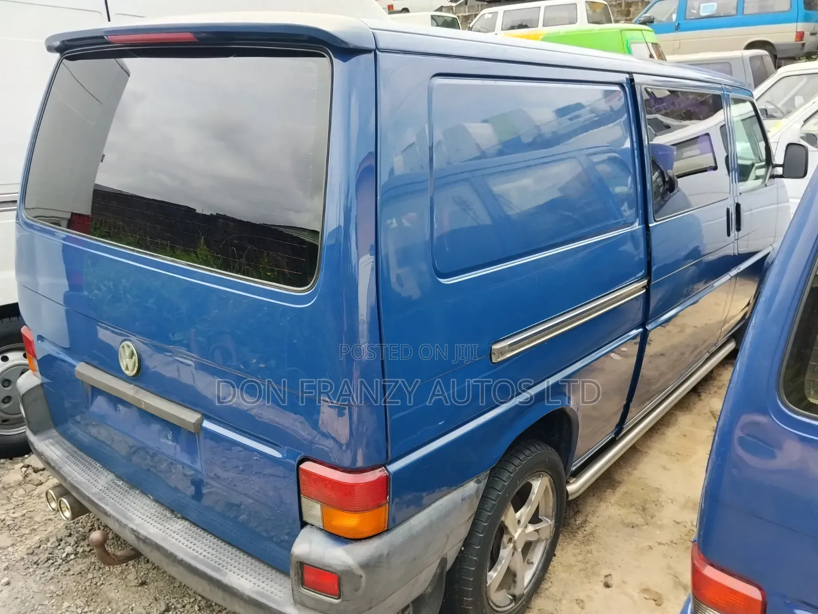 Volkswagen Transporter 2005 Blue