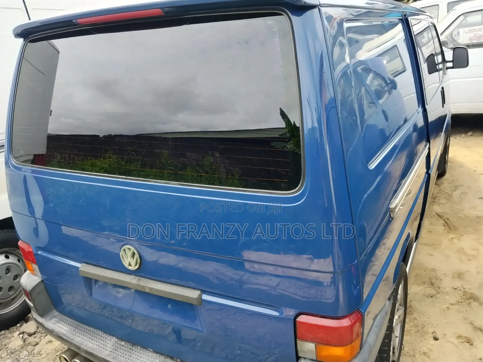 Volkswagen Transporter 2005 Blue