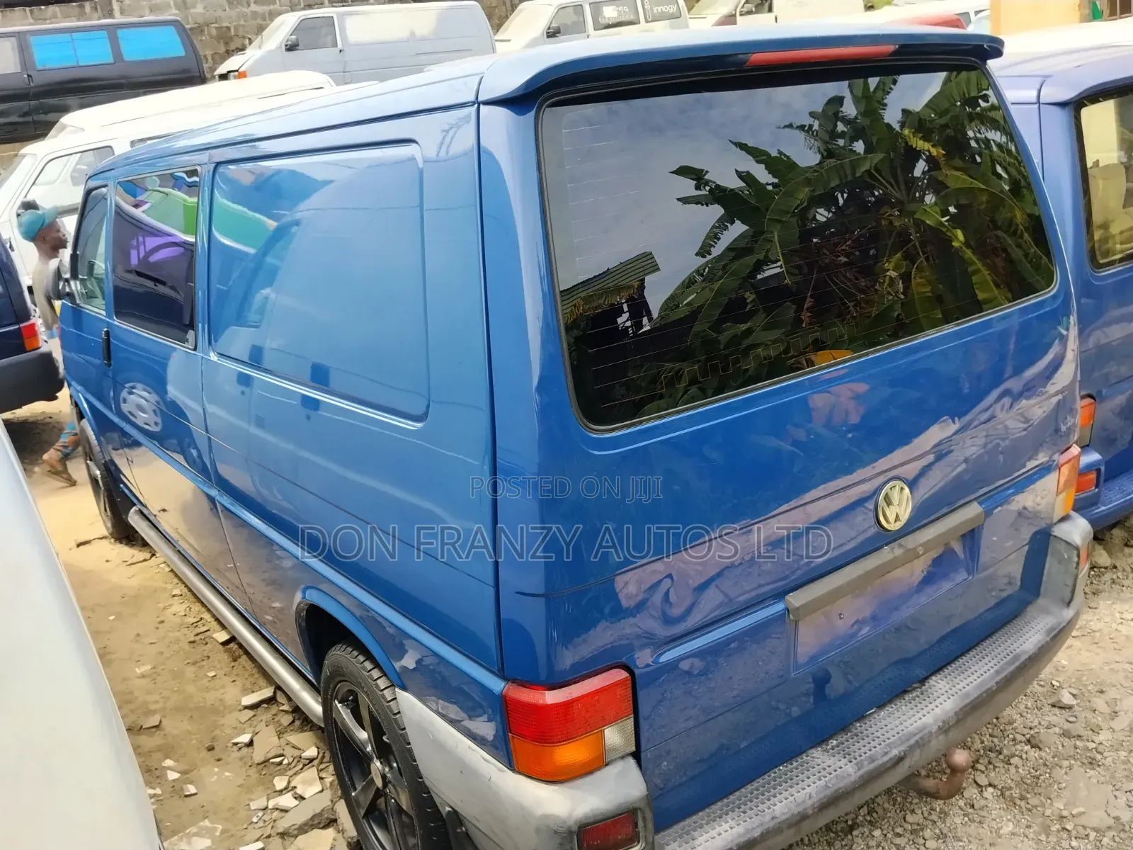 Volkswagen Transporter 2005 Blue