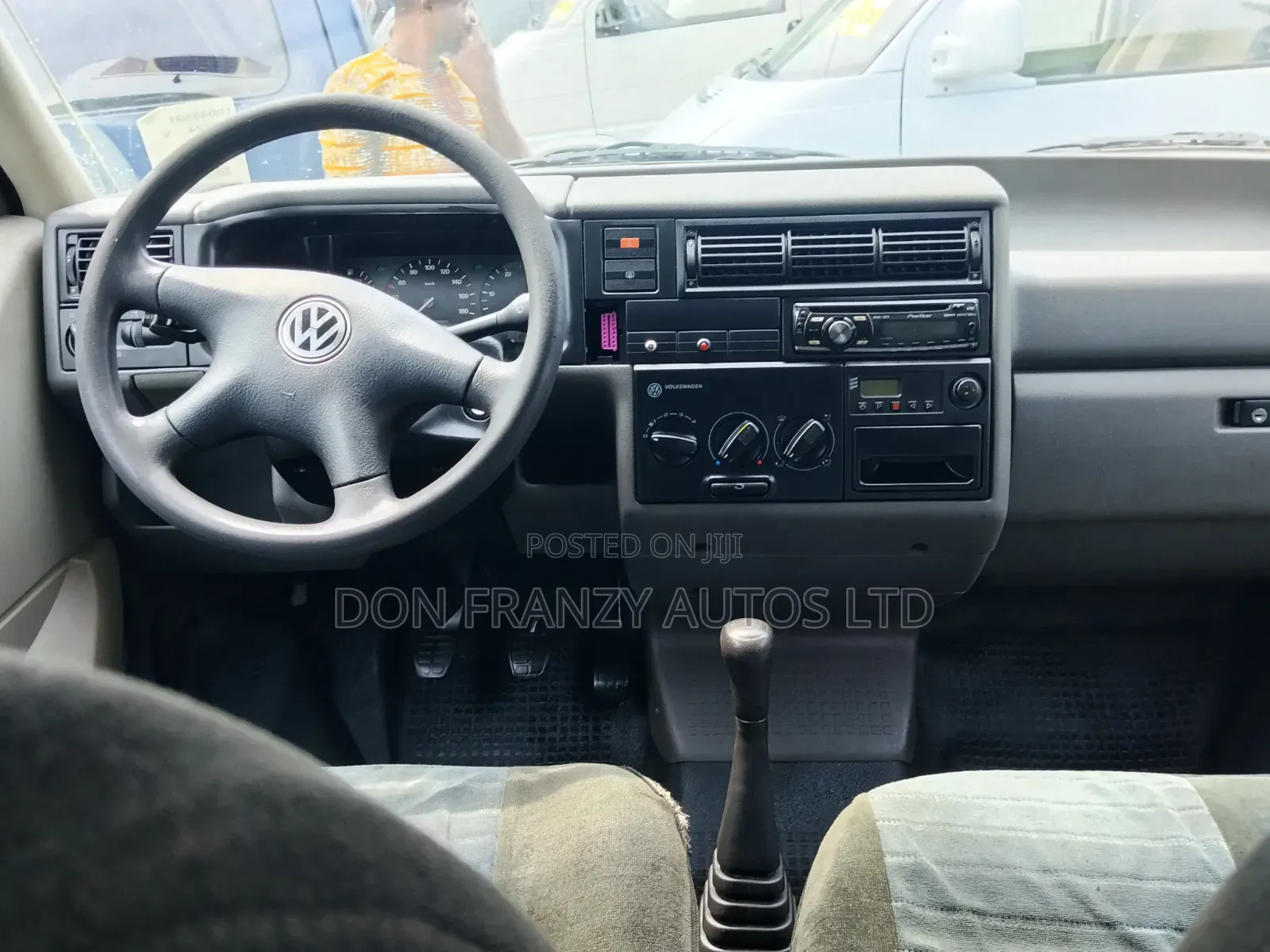Volkswagen Transporter 2005 Blue