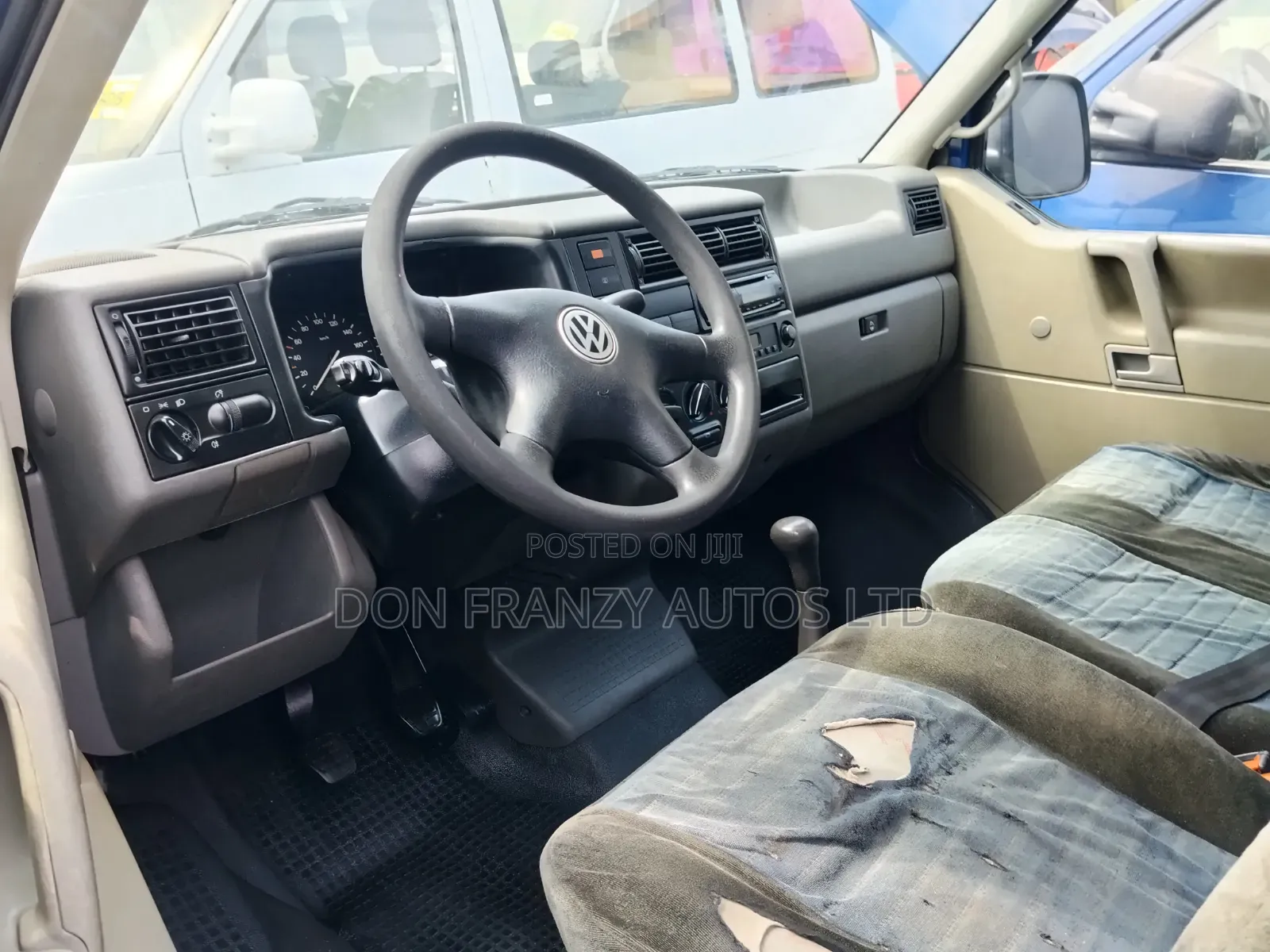 Volkswagen Transporter 2005 Blue