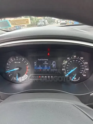 Ford Fusion S 4dr Sedan (2.5L 4cyl 6A) 2014 Red