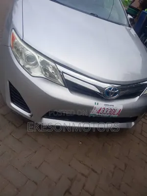 Toyota Camry 2013 Silver
