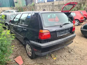 Volkswagen Golf 2002 Black