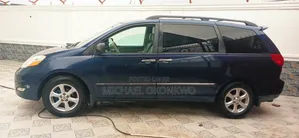 Toyota Sienna XLE Limited FWD 2006 Blue