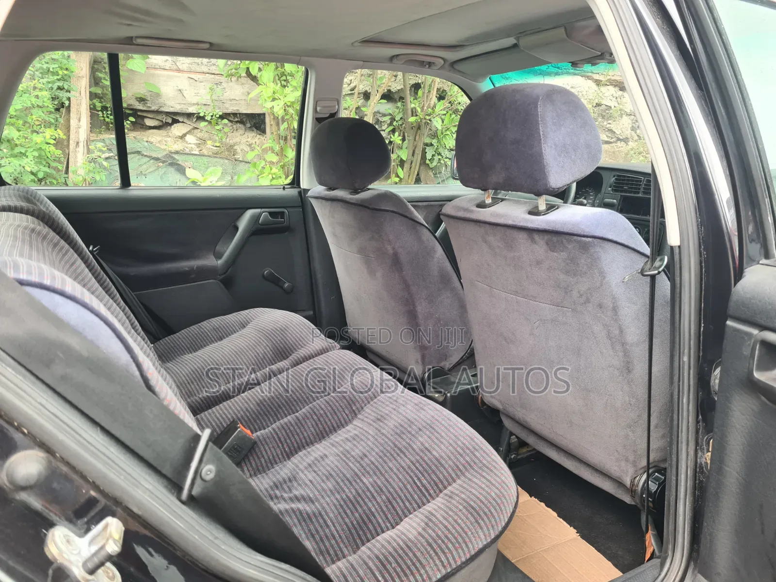Volkswagen Golf 2002 Black