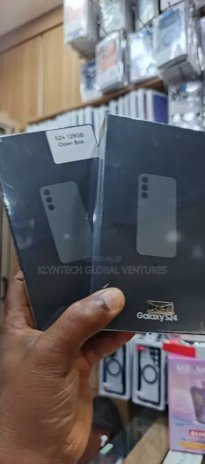 New Samsung Galaxy S24 128 GB Black