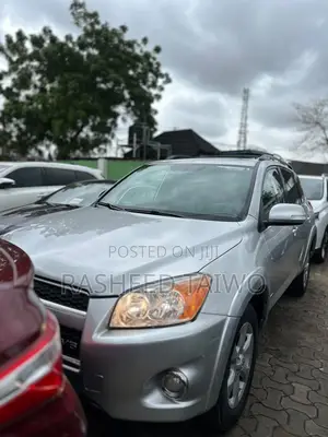 Toyota RAV4 2.5 Limited 4x4 2010 Silver