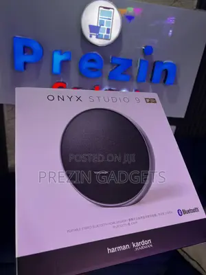 Harman Kardon Onyx Studio 9