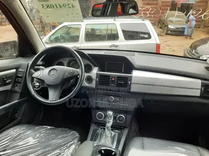 Mercedes-Benz GLK-Class 2011 Black