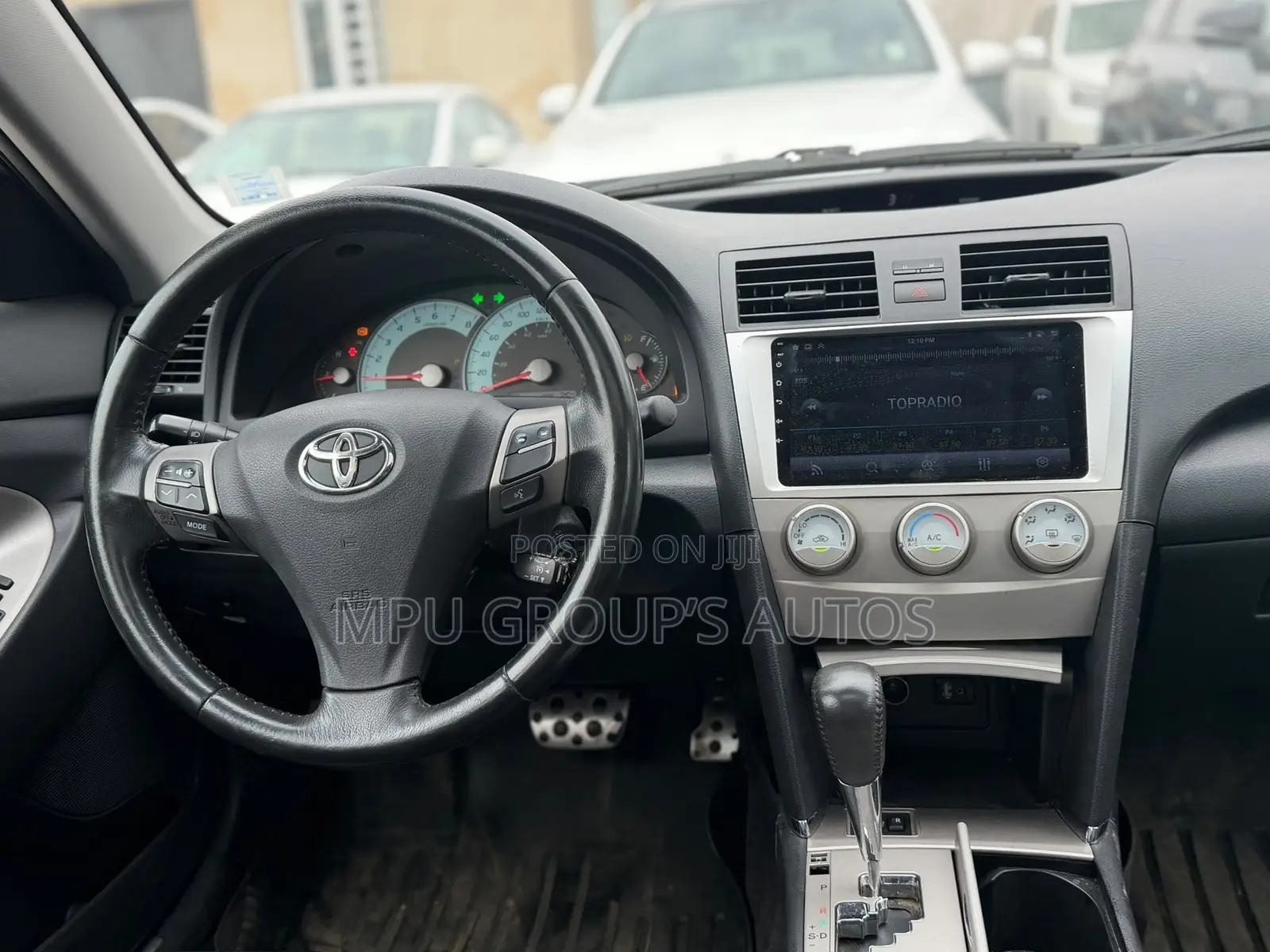 Toyota Camry 2010 Silver