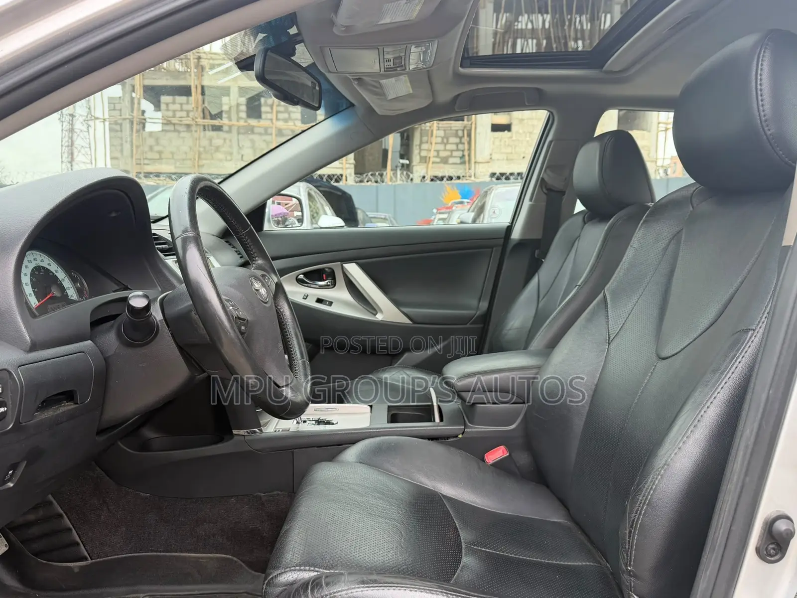 Toyota Camry 2010 Silver