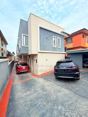 2bdrm Duplex in Magodo Olowora Lagos for sale