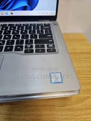 Laptop Dell Latitude 7400 2-in-1 16GB Intel Core i7 SSD 512GB