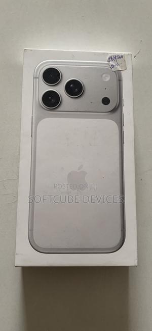 New Apple iPhone 17 Pro 256 GB White