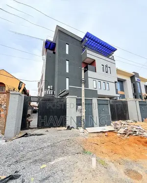 4bdrm Duplex in Adeniran Ogunsanya for sale