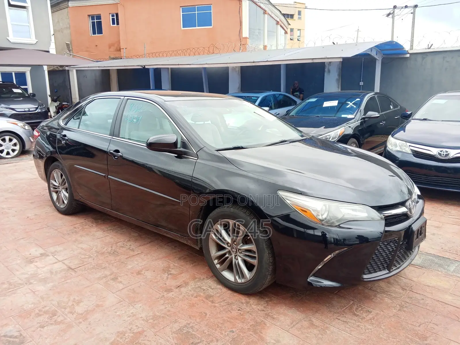 Toyota Camry 2017 Black